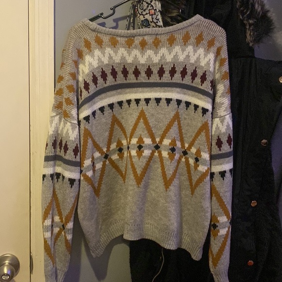 Sweater - Picture 3 of 3